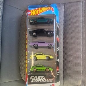 Hot Wheels Fast & Furious Toy Car Set - Multicolor